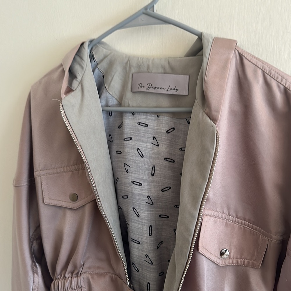 Designer Cropped Spring Jacket - Picture 2 of 3